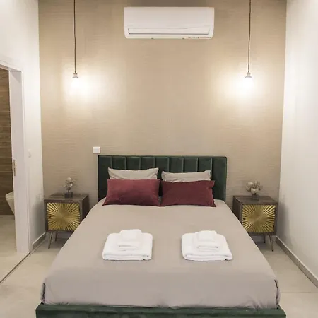 Апартаменты Glam Skin *